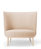 Shift wood high armchair