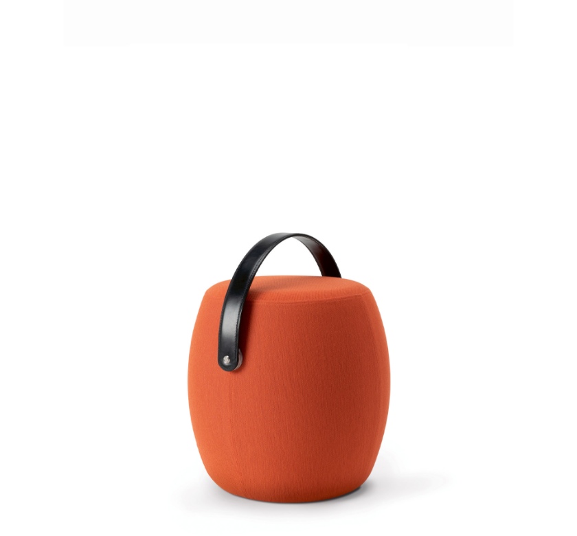 Offecct_CarryOn_Black_leather_Virto.jpg