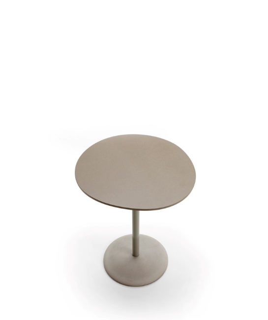 Offecct_Wind_table_high_virto2.jpg
