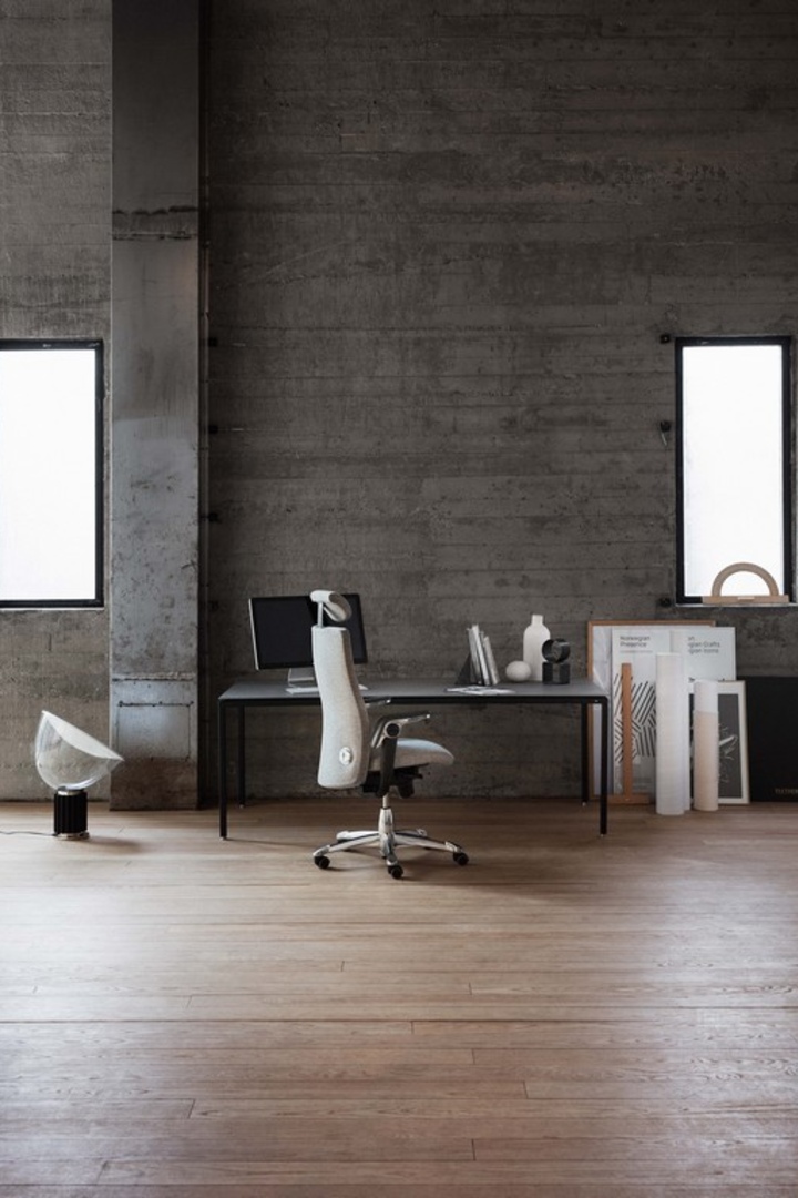 HÅG Tribute 9031 ergonomisk kontorsstol i modern kontorsmiljö
