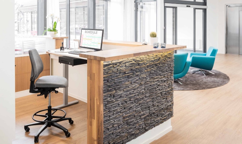 RH-Activ_220_reception.jpg